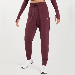 Gymshark Vital Seamless 2.0 Joggers Maroon, Small (B7)